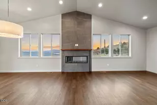7306 Hanks Marsh Vis, Klamath Falls, OR 97601 - Photo 19