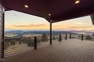 7306 Hanks Marsh Vis, Klamath Falls, OR 97601 - Photo 35