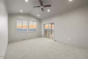 7306 Hanks Marsh Vis, Klamath Falls, OR 97601 - Photo 39