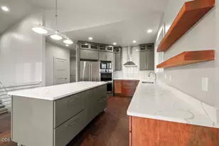 7306 Hanks Marsh Vis, Klamath Falls, OR 97601 - Photo 27