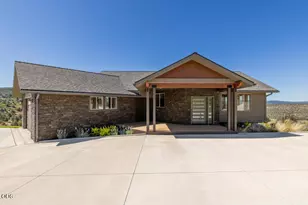 7306 Hanks Marsh Vis, Klamath Falls, OR 97601 - Photo 11