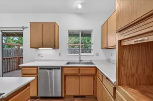 1222 Monroe Way, Grants Pass, OR 97527 - Photo 17