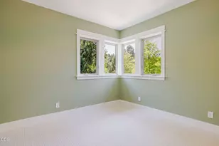 3454 NW Bryce Canyon Ln, Bend, OR 97703 - Photo 31