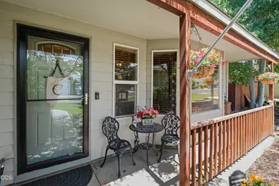 841 NW Negus Place, Redmond, OR 97756 - Photo 5