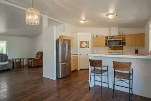 1245 Davanna Dr, Eagle Point, OR 97524 - Photo 9