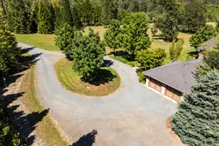 693 Horizon Hills Rd, Williams, OR 97544 - Photo 57