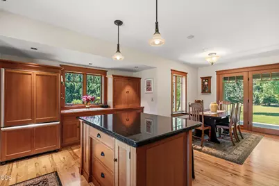 693 Horizon Hills Road, Williams, OR 97544 - Photo 17