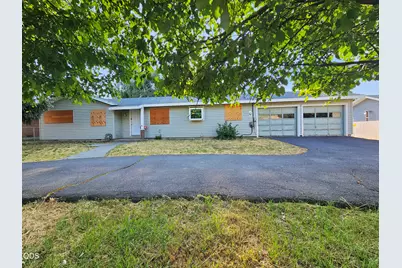 2535 Madison Street, Klamath Falls, OR 97603 - Photo 1