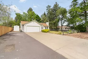 2400 NE Jones Rd, Bend, OR 97701 - Photo 7
