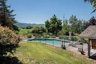 5247 Dobrot Way, Central Point, OR 97502 - Photo 25