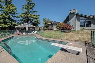 5247 Dobrot Way, Central Point, OR 97502 - Photo 27