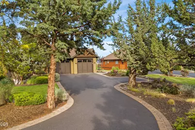 360 Vista Rim Drive, Redmond, OR 97756 - Photo 3