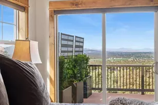 360 Vista Rim Dr, Redmond, OR 97756 - Photo 41