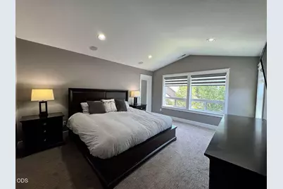 61152 SE Sydney Harbor Drive, Bend, OR 97702 - Photo 17