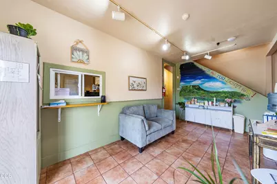 143 S Main Street, Phoenix, OR 97535 - Photo 65