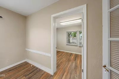 143 S Main Street, Phoenix, OR 97535 - Photo 95