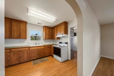 143 S Main Street, Phoenix, OR 97535 - Photo 39