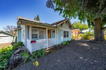 143 S Main Street, Phoenix, OR 97535 - Photo 87