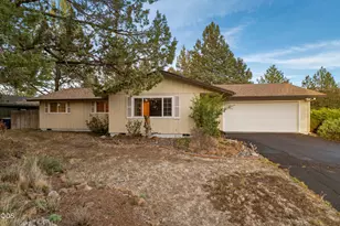 61568 Newberry Dr, Bend, OR 97702 - Photo 5
