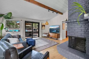 18943 Martingale Cir, Bend, OR 97703 - Photo 13