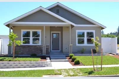 1540 W Harbeck Road, Grants Pass, OR 97527 - Photo 1