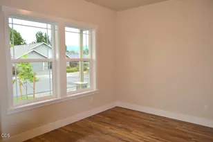 1540 W Harbeck Rd, Grants Pass, OR 97527 - Photo 17