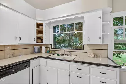 2317 E Main Street, Medford, OR 97504 - Photo 9