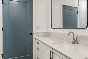 210 Gangnes Dr, Talent, OR 97540 - Photo 9