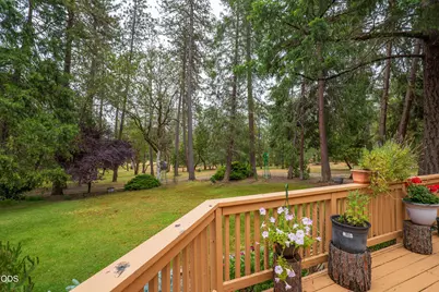 5003 Rogue River, Eagle Point, OR 97524 - Photo 35