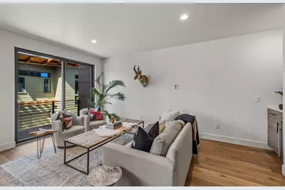 20 NW McCann Avenue #UNIT 8, Bend, OR 97703 - Photo 11