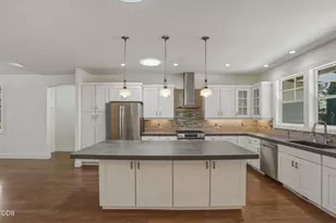 19128 Park Commons Dr, Bend, OR 97703 - Photo 9
