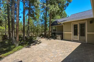 19128 Park Commons Dr, Bend, OR 97703 - Photo 23