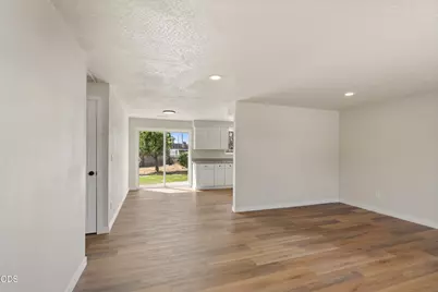 2417 Flanders Street, White City, OR 97503 - Photo 9