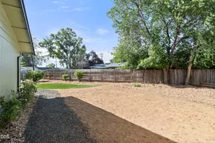 2417 Flanders St, White City, OR 97503 - Photo 27
