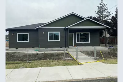 126 Lorraine Avenue, Eagle Point, OR 97524 - Photo 17