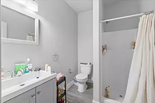 441 N 1st St, Central Point, OR 97502 - Photo 21