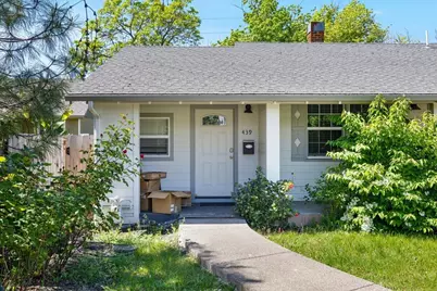 441 N 1st Street, Central Point, OR 97502 - Photo 15