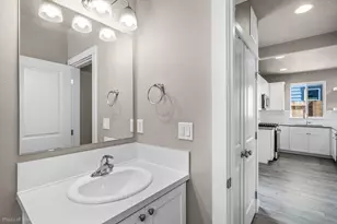 2684 NW Sterling Dr, Redmond, OR 97756 - Photo 7