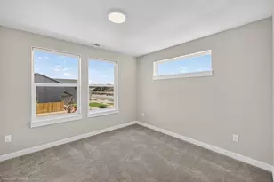2831 NW Sterling Dr, Redmond, OR 97756 - Photo 13