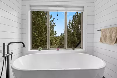 22055 White Peaks Drive, Bend, OR 97702 - Photo 43