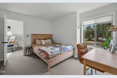 22055 White Peaks Drive, Bend, OR 97702 - Photo 47
