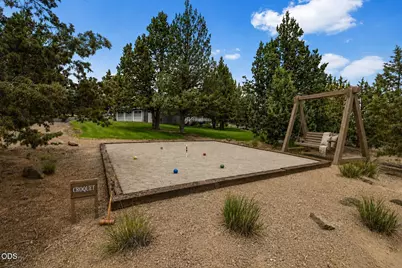 22055 White Peaks Drive, Bend, OR 97702 - Photo 13
