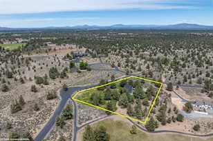 22055 White Peaks Dr, Bend, OR 97702 - Photo 63