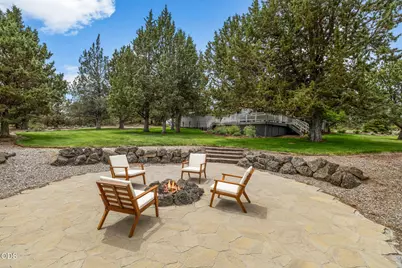 22055 White Peaks Drive, Bend, OR 97702 - Photo 11