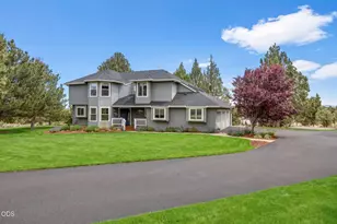 22055 White Peaks Dr, Bend, OR 97702 - Photo 5