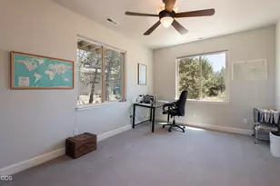 2269 Hawk Owl Ct, Redmond, OR 97756 - Photo 31