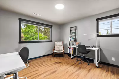 1531 NW 10th Street, Bend, OR 97703 - Photo 19