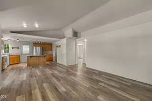 20535 Sunderland Way, Bend, OR 97701 - Photo 19
