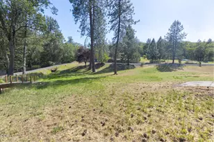 235 Glenoak Ln, Grants Pass, OR 97526 - Photo 65