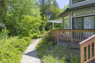 235 Glenoak Ln, Grants Pass, OR 97526 - Photo 45